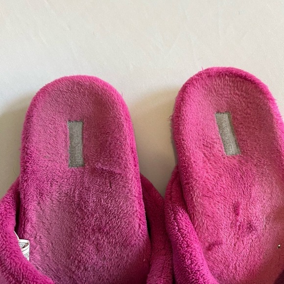 Vionic Lydia Pink fuzzy flip flop sandals 7.5 - Picture 5 of 8